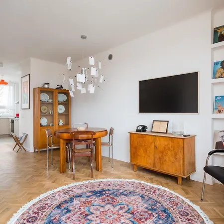 Apartament Wilcza Retro Journey By Bookinghost Warszawa