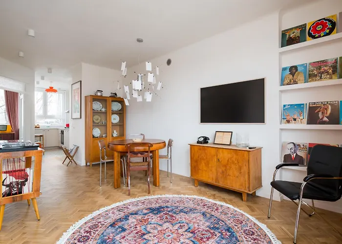 Appartement Wilcza Retro Journey By Bookinghost Varsovie