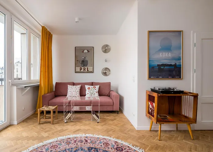 Appartement Wilcza Retro Journey By Bookinghost Varsovie