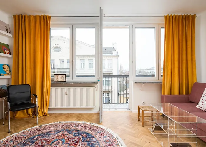 Wilcza Retro Journey By Bookinghost Warszawa